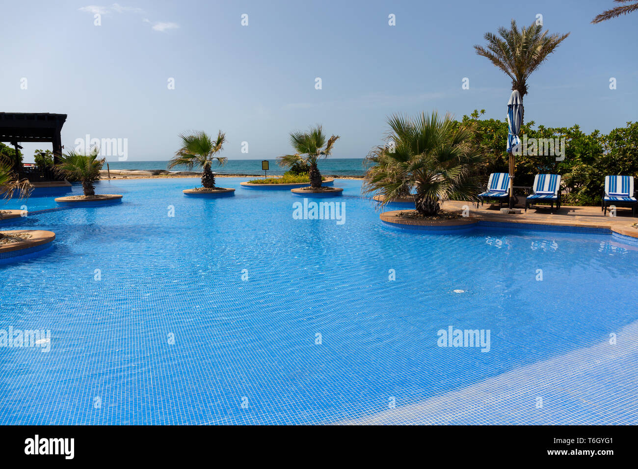 Desert Islands Resort by Anantara, Abu Dhabi UAE Stock Photo - Alamy