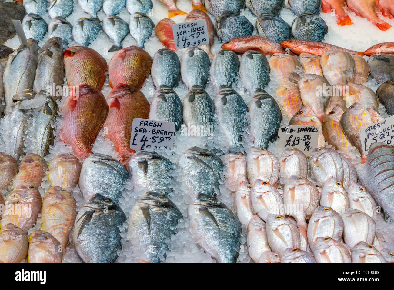 Fresh fish uk hires stock photography and images Alamy