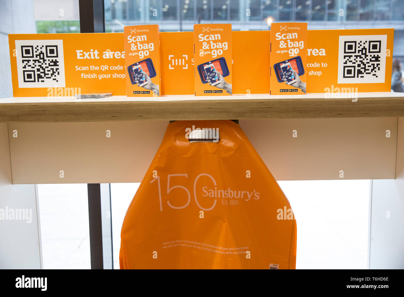Sainsburys app hires stock photography and images Alamy