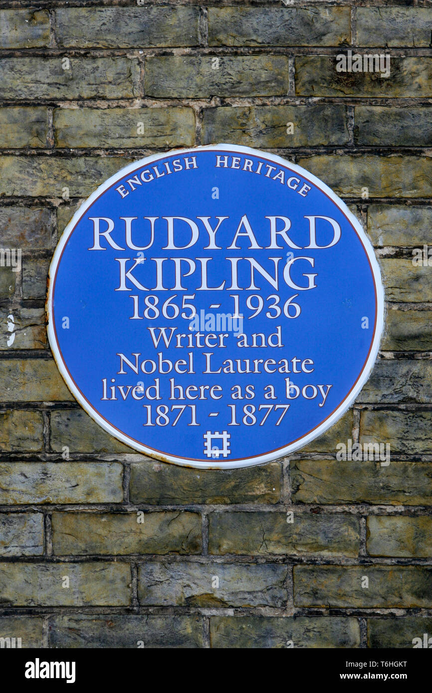 English Heritage blue plaque to Rudyard Kipling in Portsmouth England. Stock Photo