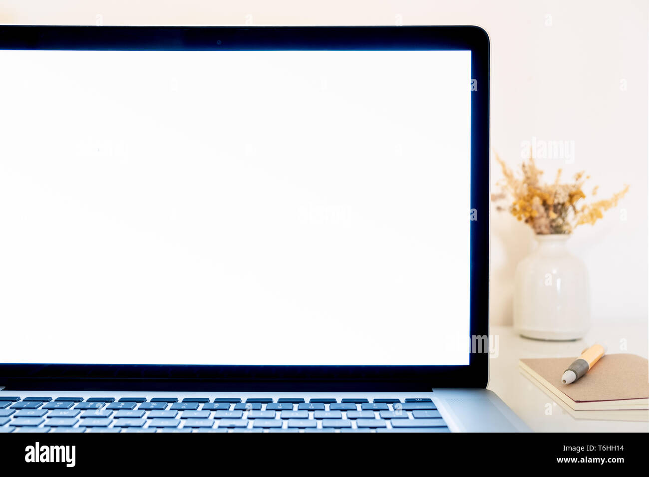 how to close laptop and use monitor how to close laptop and use monitor