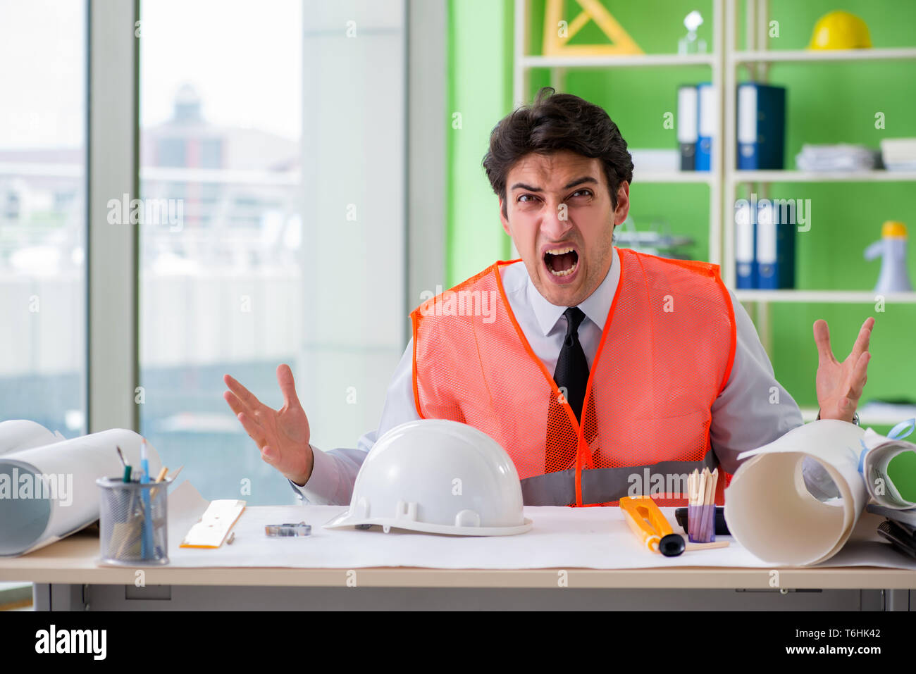 Angry Projectleader Angry man yelling working on hi-res stock photography and images - Alamy