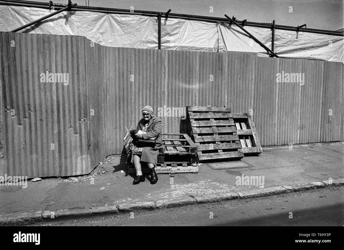 18/12 Tower Hamlets, Spitalfields 1979 Stock Photo Alamy