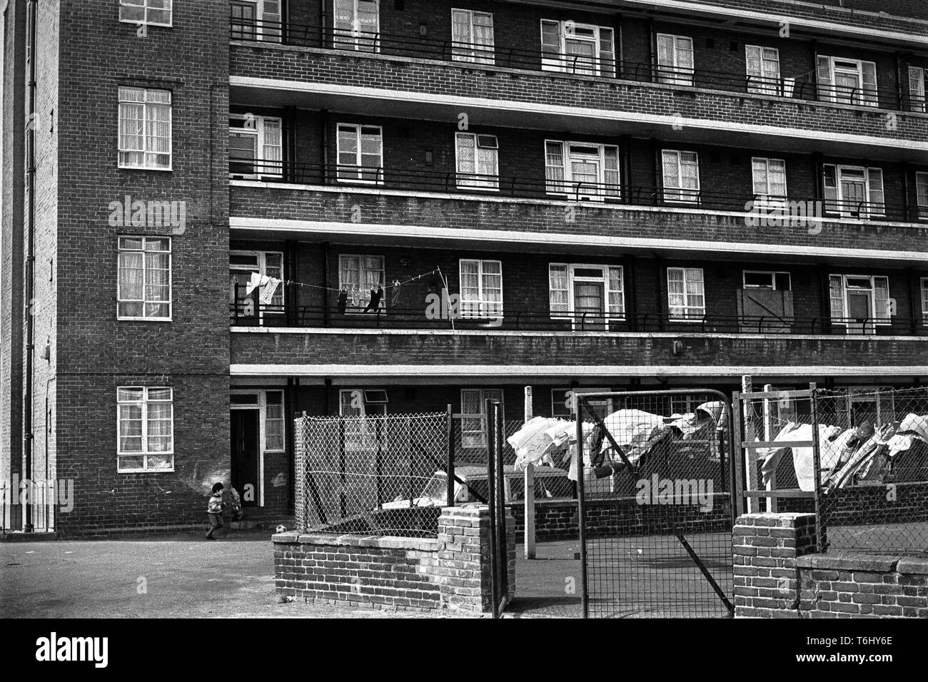 56/38 Tower Hamlets council flats Bromley by Bow 1978 Stock Photo Alamy