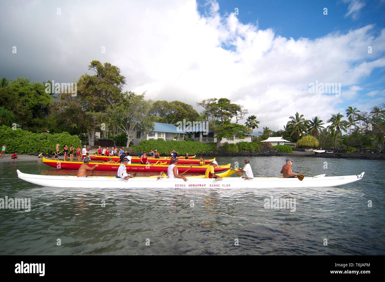 Big Island, Hawaii, USA - 28th May 2015 : View of many people waiting to start paddling with some typical Hawaiian outrigger canoe near Pu'uhonua O'Ho Stock Photo