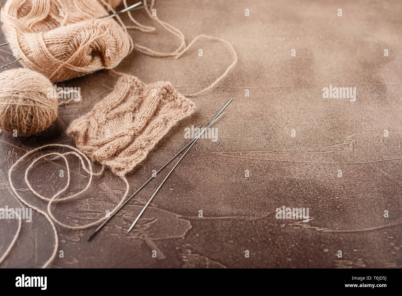 Knitting wool and knitting needles, knitting equipment Stock Photo Alamy