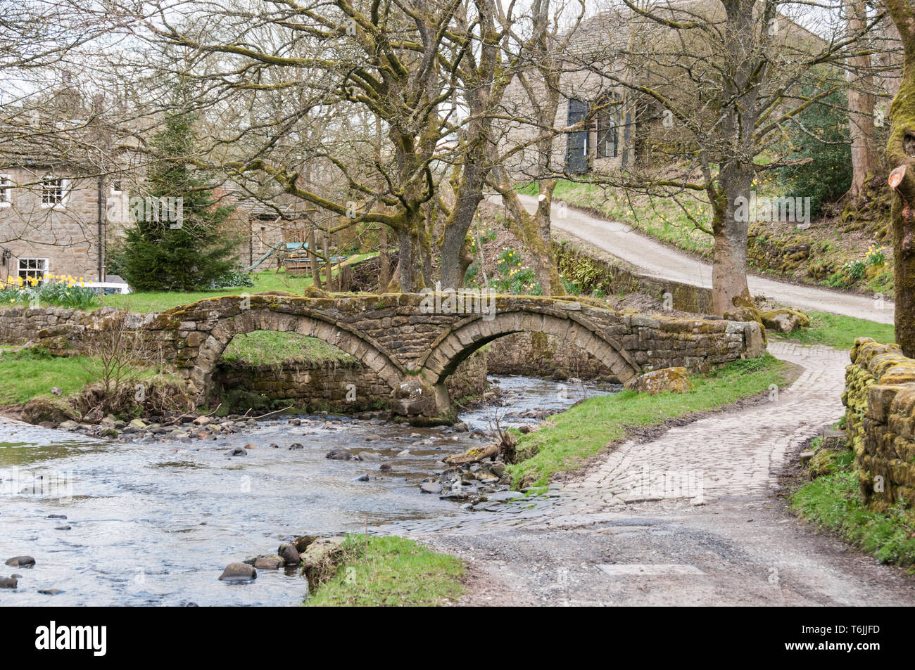 Pack horse bridge wycoller lancashire hi-res stock photography and ...