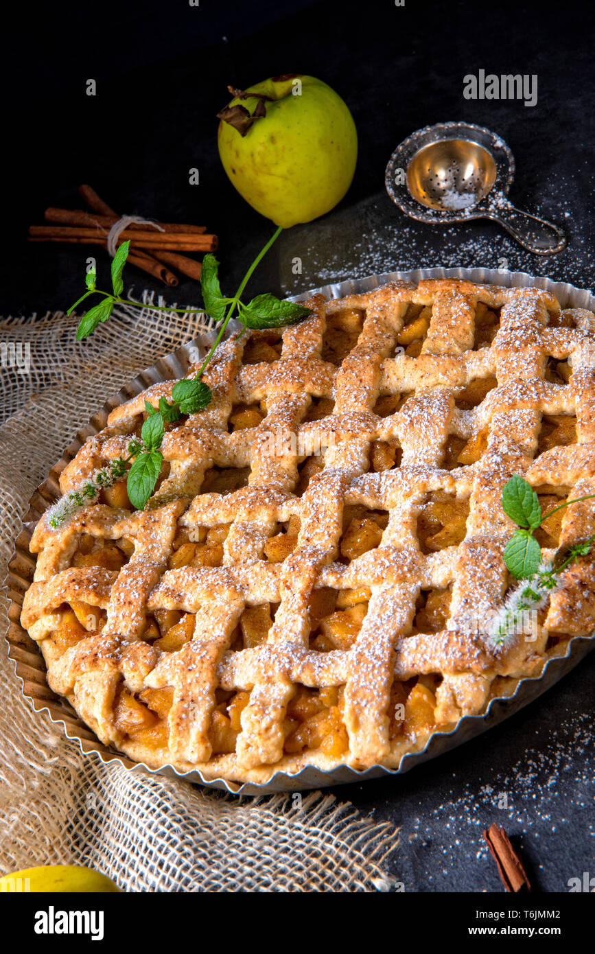 Tasty Apple pie with lattice upper crust Stock Photo Alamy