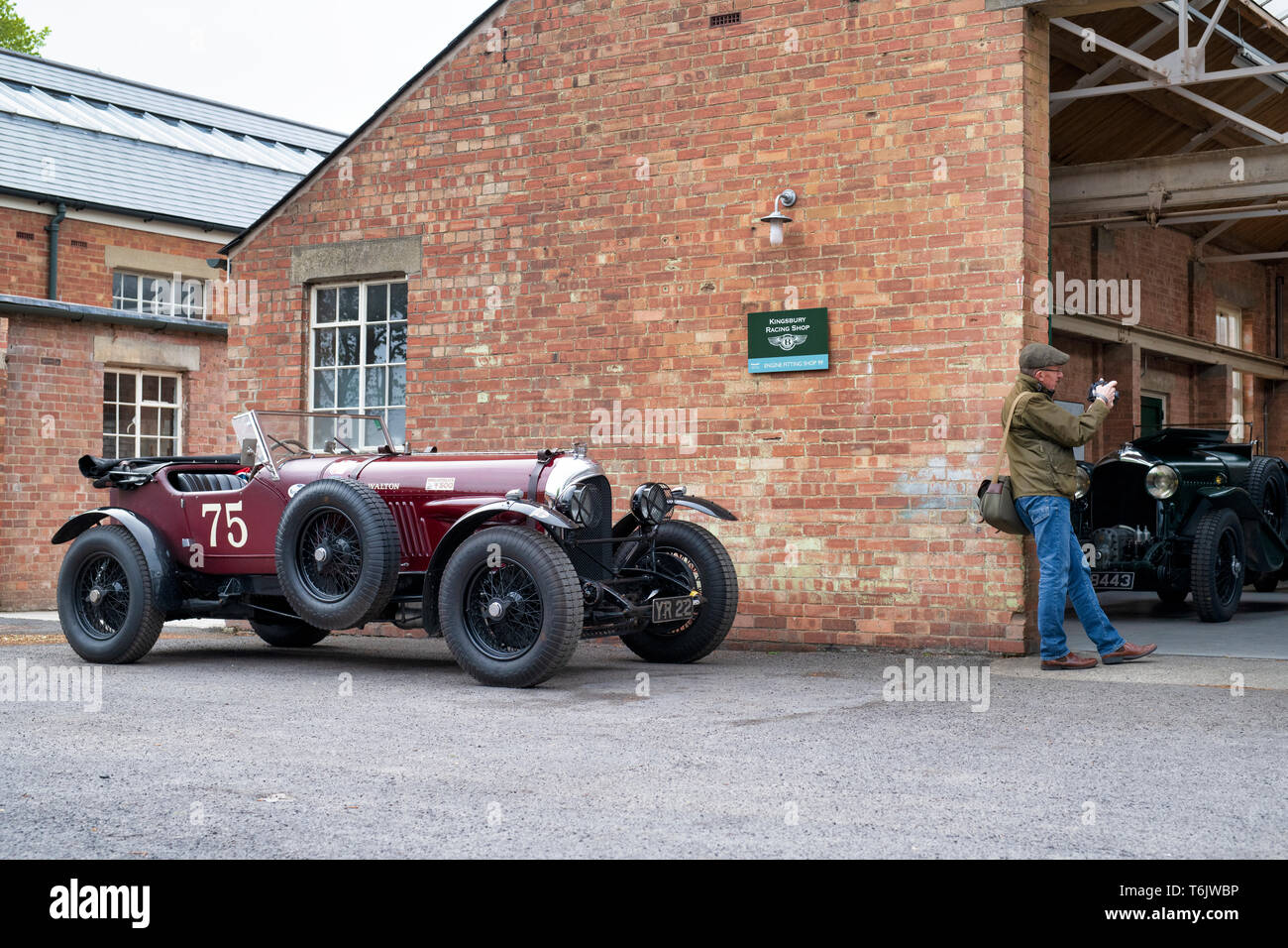 Classic Car Photographer High Resolution Stock Photography And Images Alamy Classic Car Photographer High Resolution Stock Photography And Images Alamy