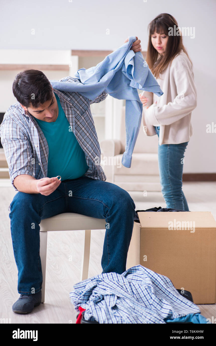 Woman leaving house sad hires stock photography and images Alamy