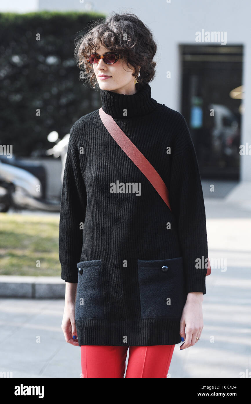 Yasmina Muratovich Wears the New Dior 'Lady D-Lite' Bag