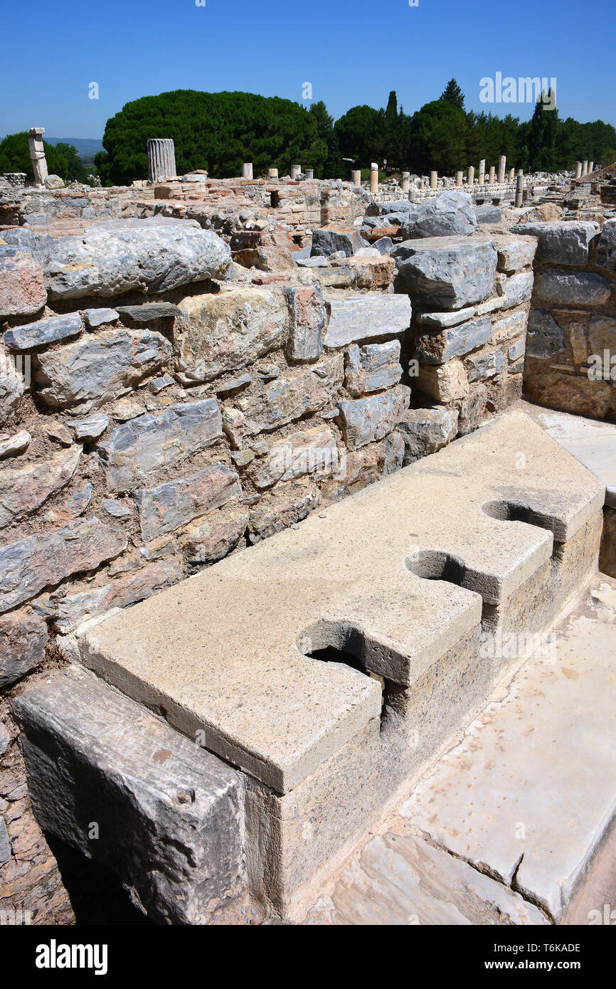 Ancient latrina, roman public toilets, Ephesus, Turkey Stock Photo Alamy