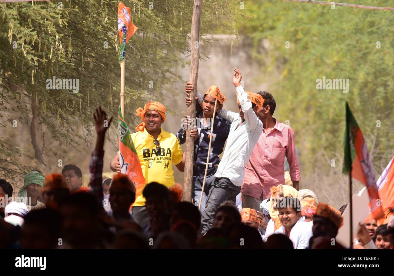 India. 01st May, 2019. People during Indian Prime Minister and BJP leader Narendra Modi address an election campaign public rally at Bharwari in Kaushambi district of Uttar Pradesh Credit: Prabhat Kumar Verma/Pacific Press/Alamy Live News Stock Photo