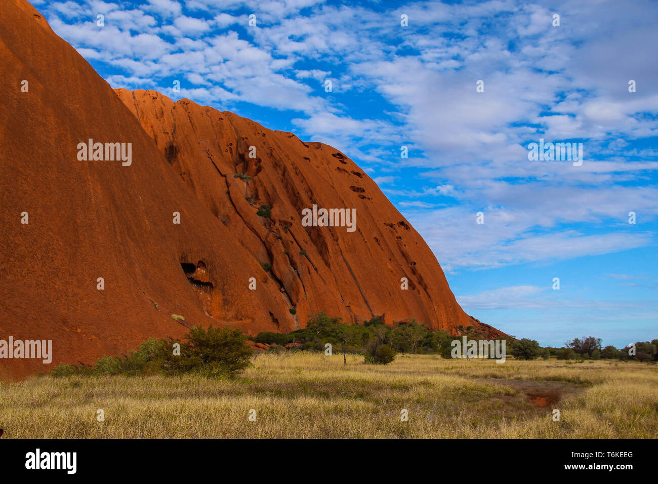 Ayers Rock, Uluru, In Central Australien Desert Stock Photo - Alamy