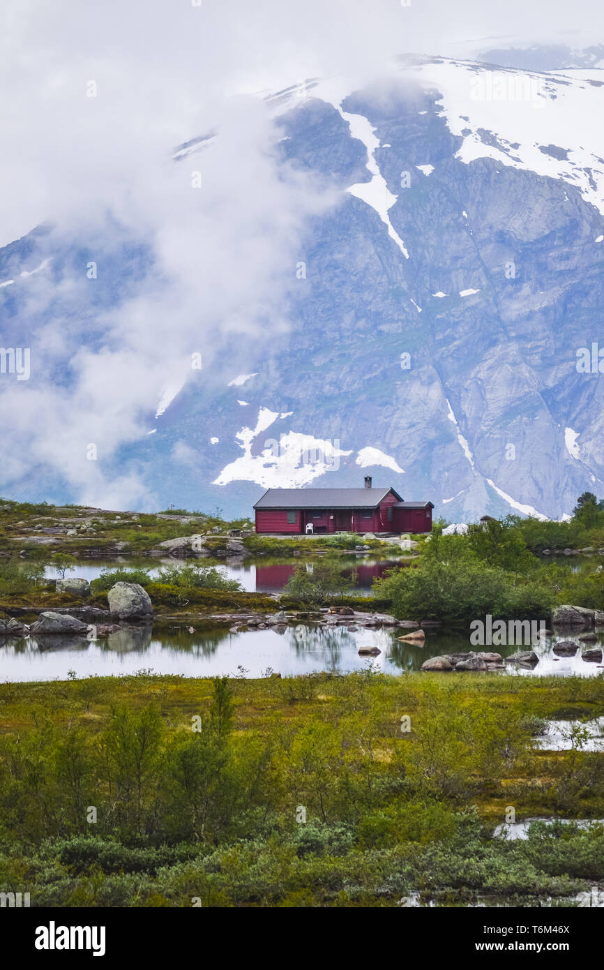 Trolltunga, Odda, Norway: 21. June 2016, Mountain cabins and houses on the hiking trail to the world famous Trolltunga rock, beautiful Scandinavia, Eu Stock Photo