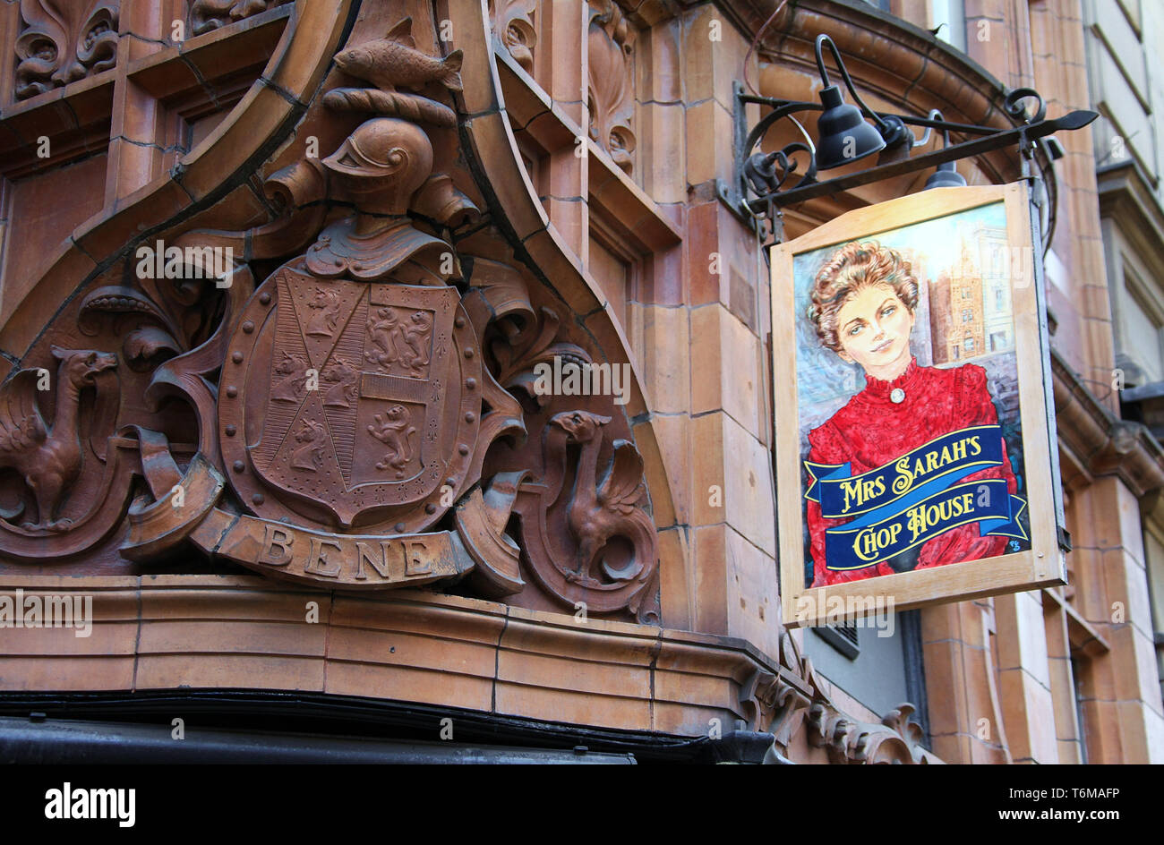 Historic city centre pub in Manchester Stock Photo