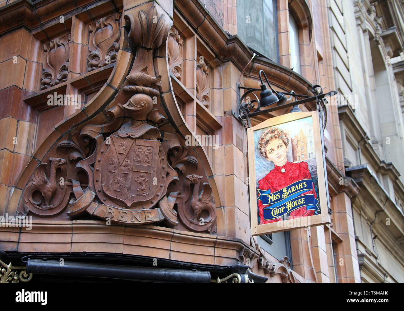 Historic city centre pub in Manchester Stock Photo