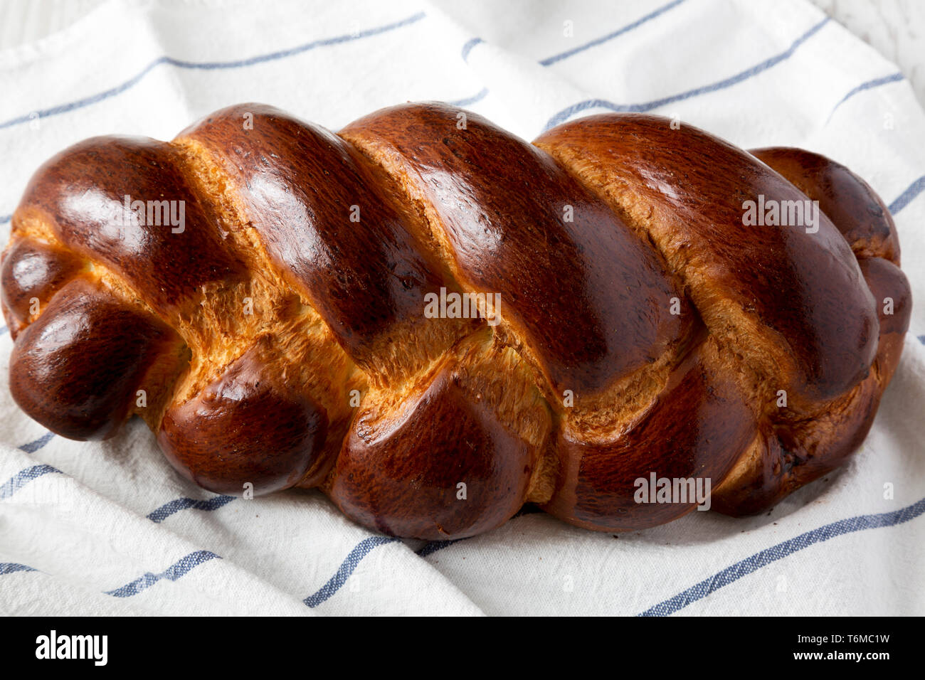 File:Challah bread on a pan.jpg - Wikimedia Commons