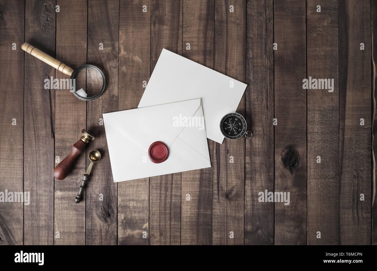 Vintage stationery hi-res stock photography and images - Alamy