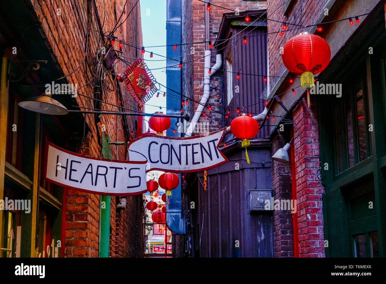 Red Door, FanTan Alley, Chinatown, Victoria, British Columbia, Canada Stock Photo