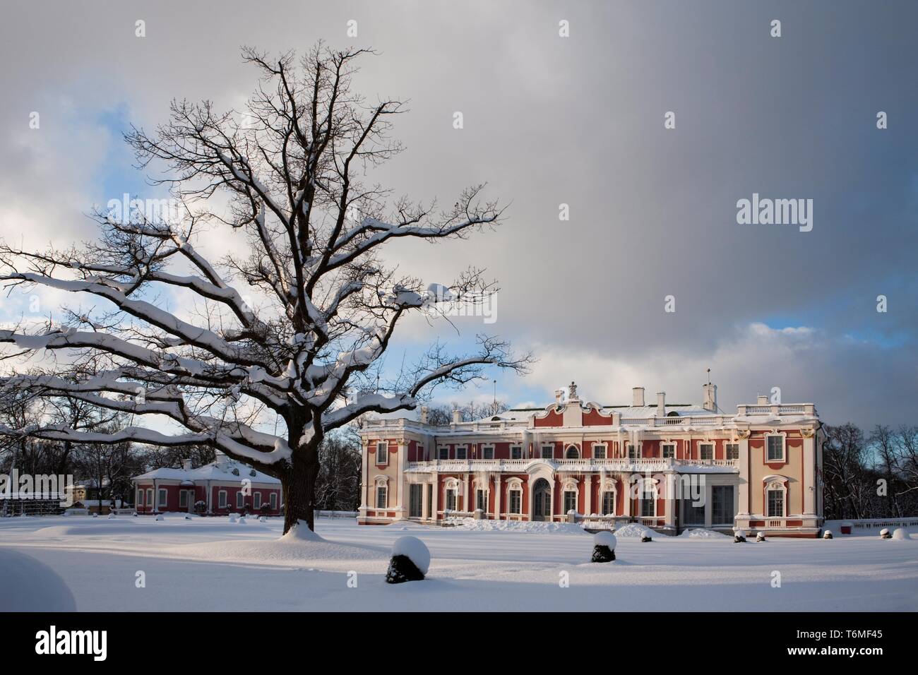 Kadriorg Palace in winter Stock Photo