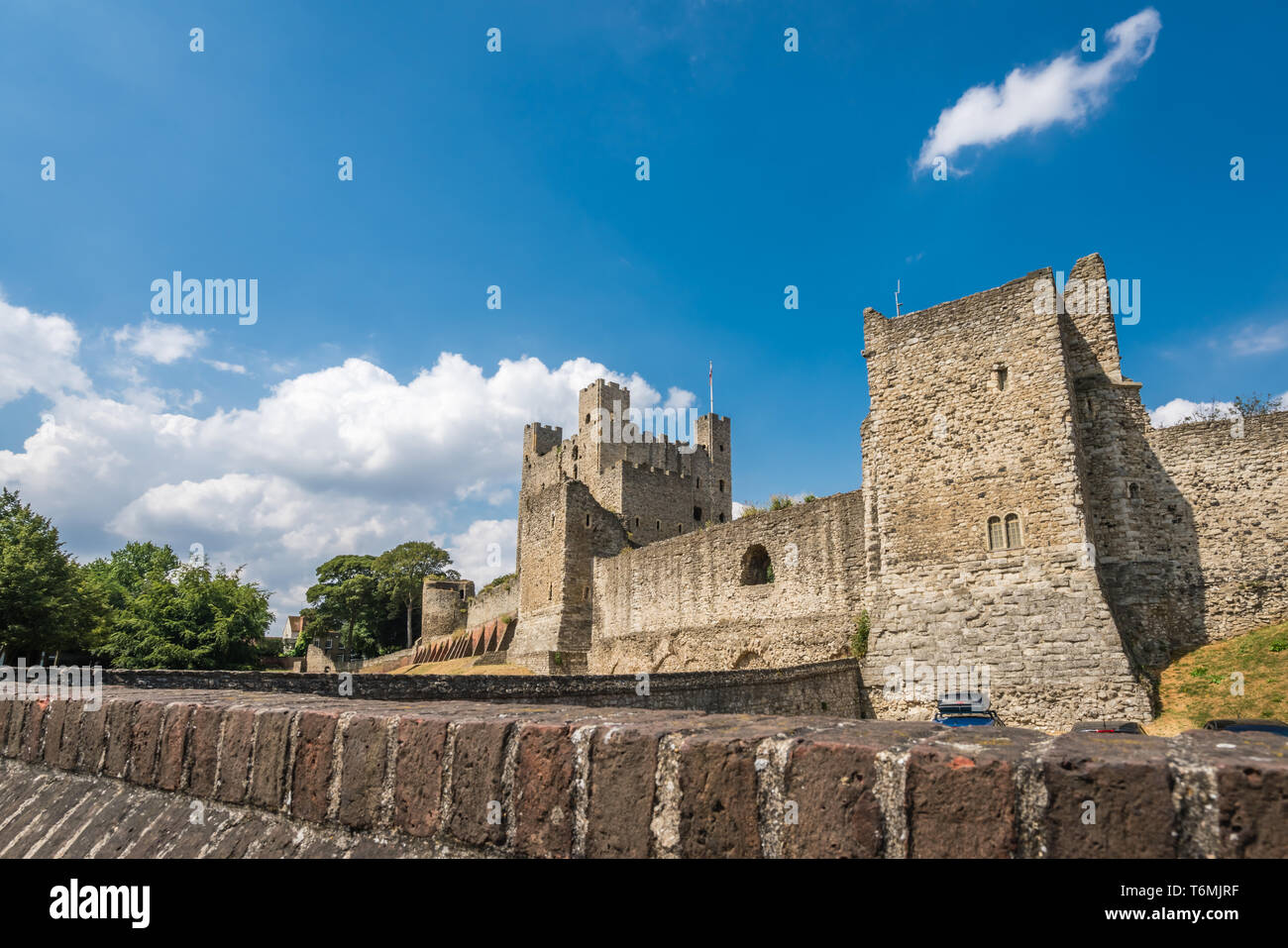 Ruins of the 12th-century Rochester Castle Stock Photo - Alamy