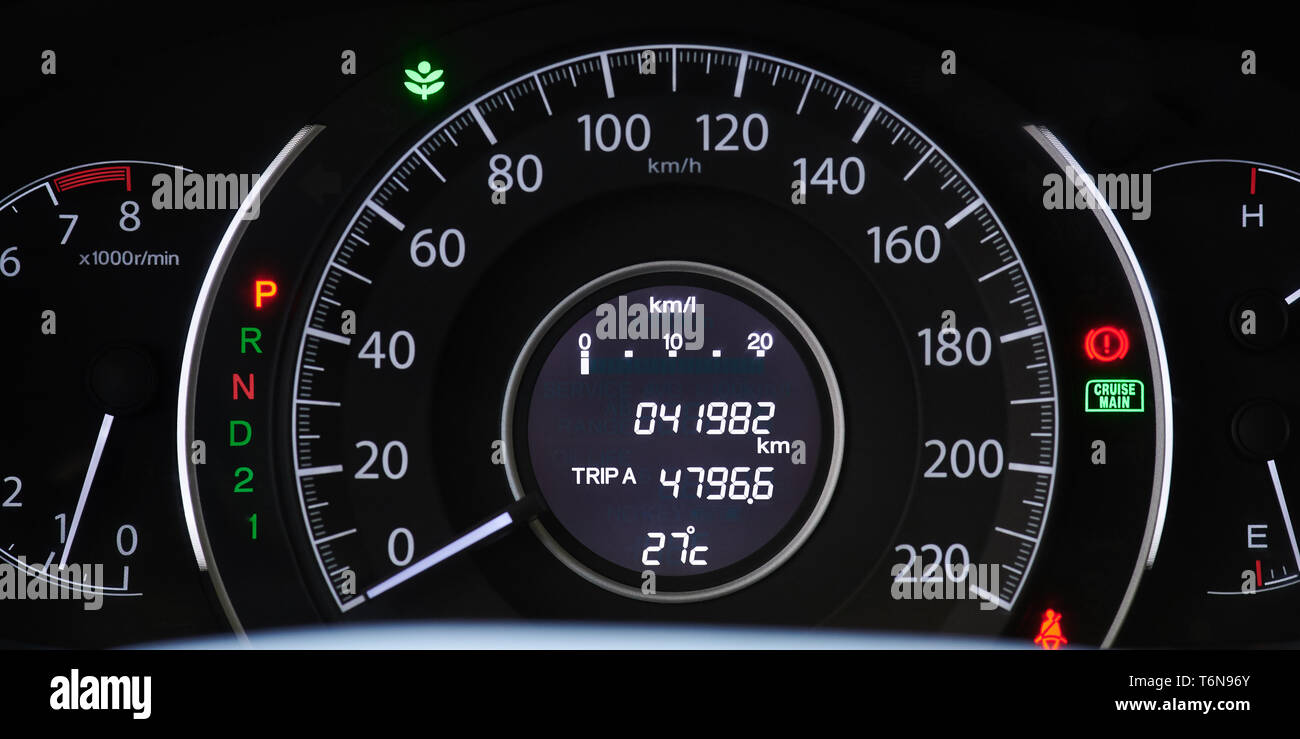 Auto repair dashboard hires stock photography and images Alamy