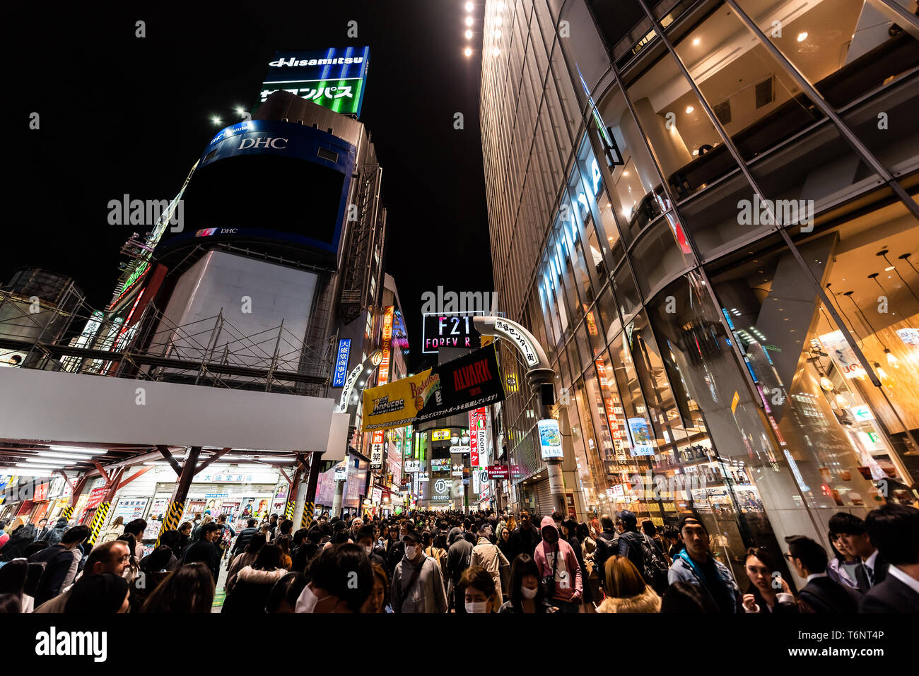Forever 21 Shibuya High Resolution Stock Photography And Images Alamy Forever 21 Shibuya High Resolution Stock Photography And Images Alamy