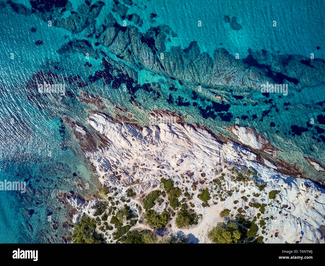 Aerial view beautiful rocky beach hi-res stock photography and images ...