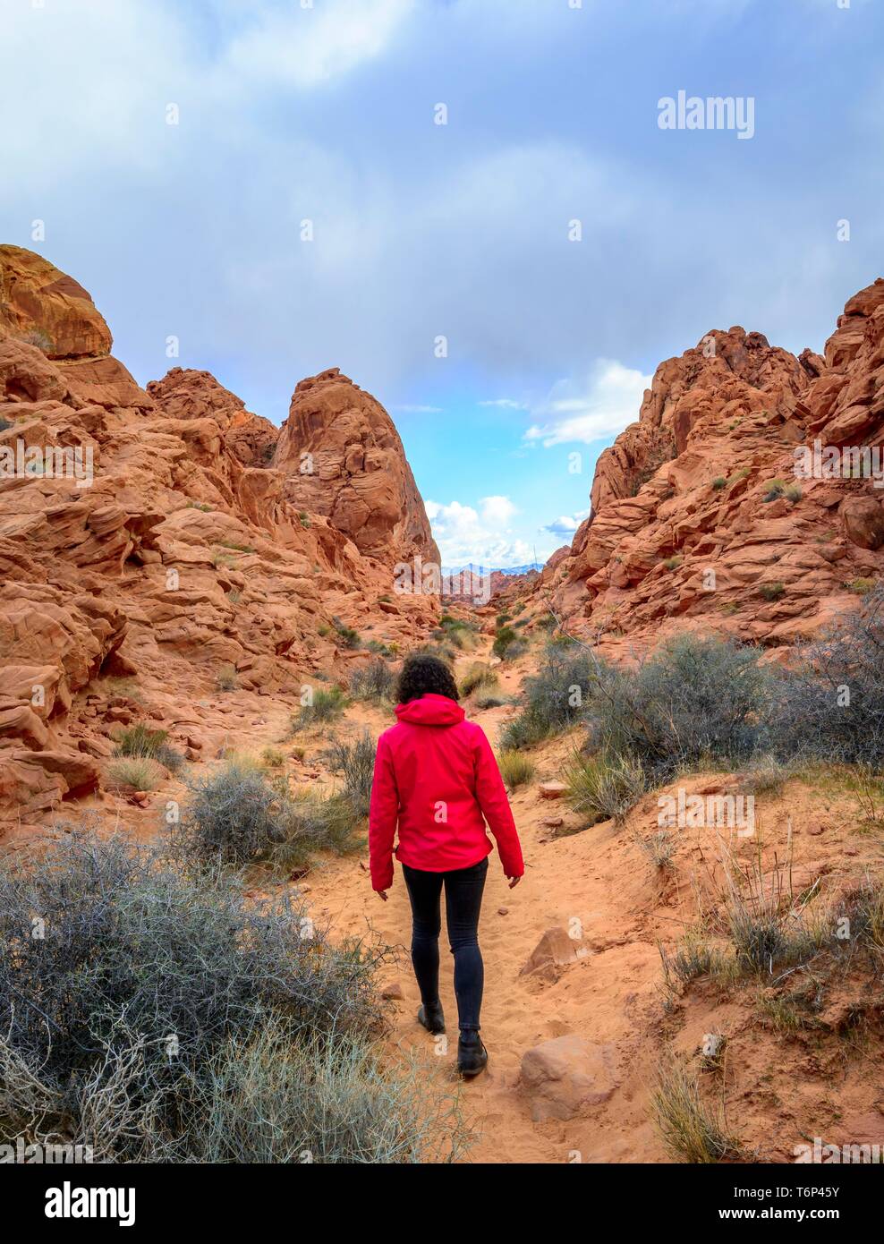 Female hiker on rugged hi-res stock photography and images - Alamy