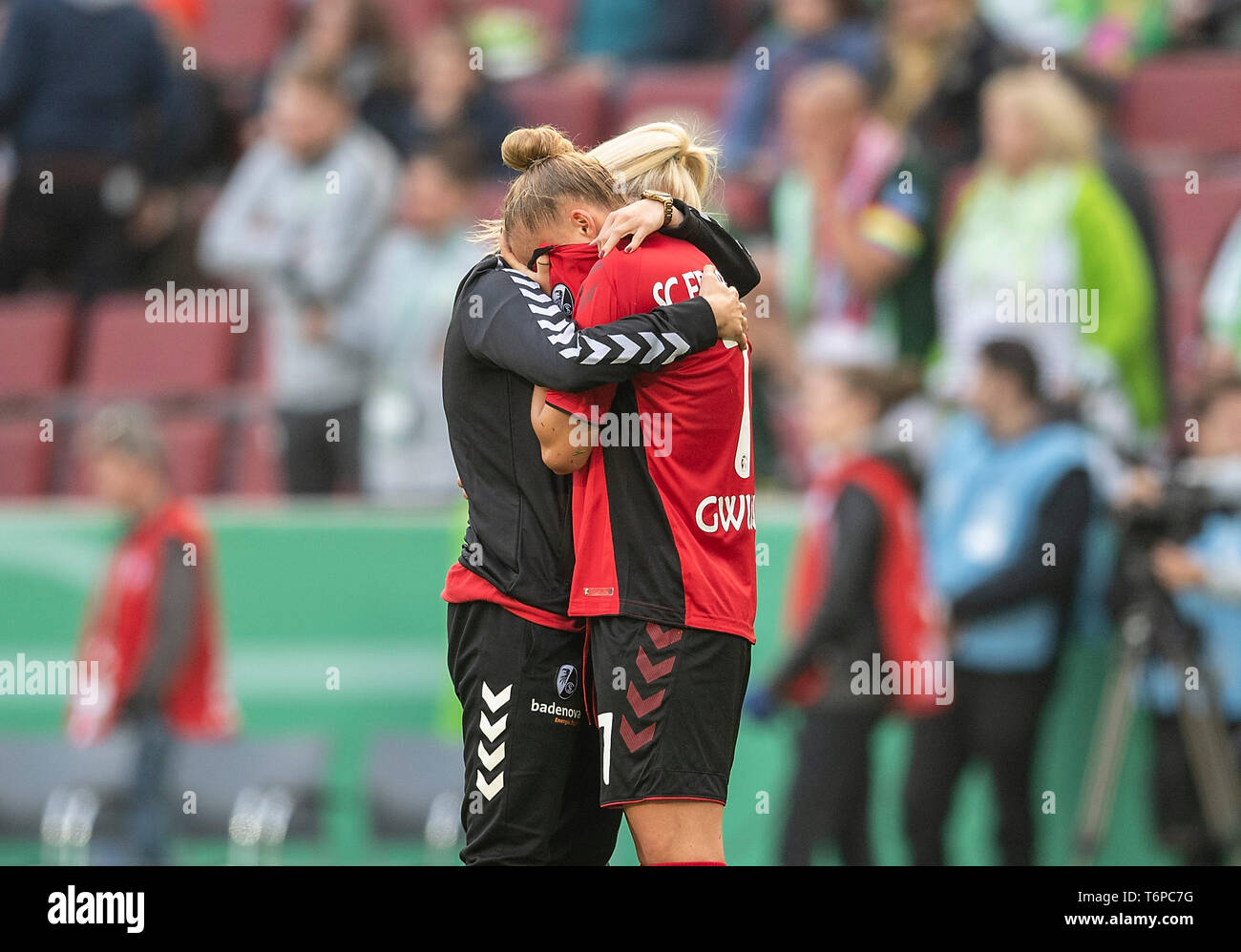 Giulia Gwinn Fr Cries After The Spiel Is Frowned Soccer Dfb Pokal Final Womens 19 Vfl Wolfsburg Wob Sc Freiburg Fr 1 0 On 01 05 19 In Koeln Germany Usage Worldwide Stock Photo Alamy