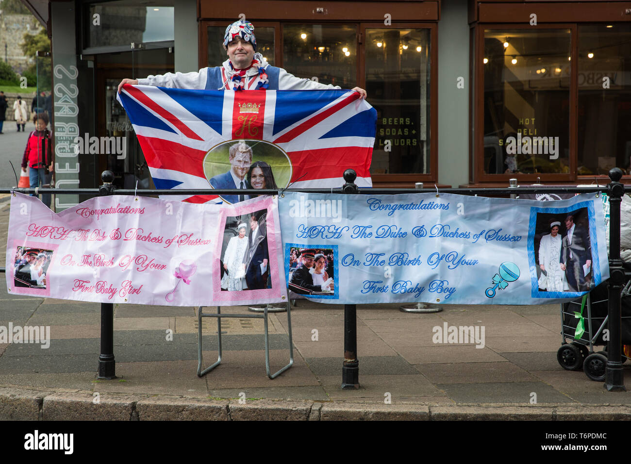 Windsor Uk 2nd May 19 Well Known Royal Superfan John Loughrey 64 Waits Opposite Windsor Castle For The Imminent Birth Of The First Child Of The Duke And Duchess Of Sussex He Has