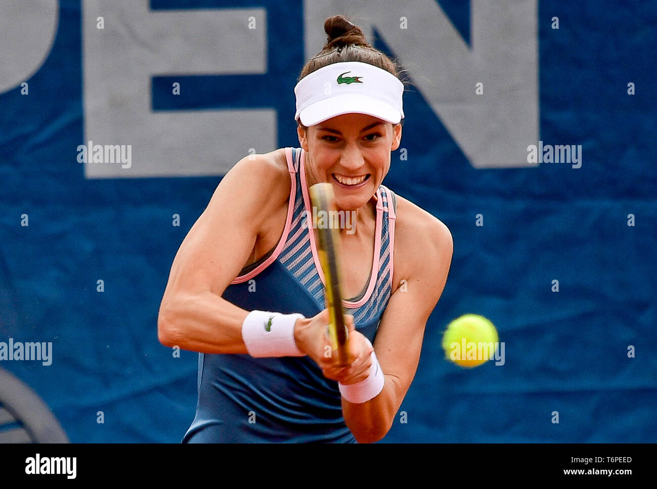 Prague, Czech Republic. 02nd May, 2019. Tennis player Bernada Pera of USA in action during the match against Wang Qiang of China in Prague Open women's tennis tournament, Czech Republic, May 2, 2019. Credit: Roman Vondrous/CTK Photo/Alamy Live News Stock Photo