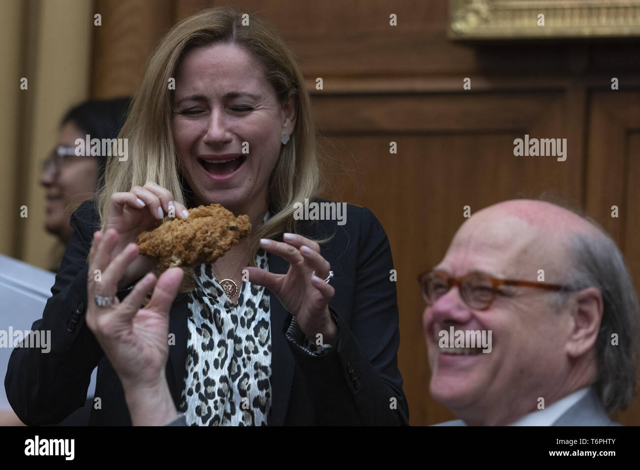 Katie hill democrat hi-res stock photography and images - Alamy