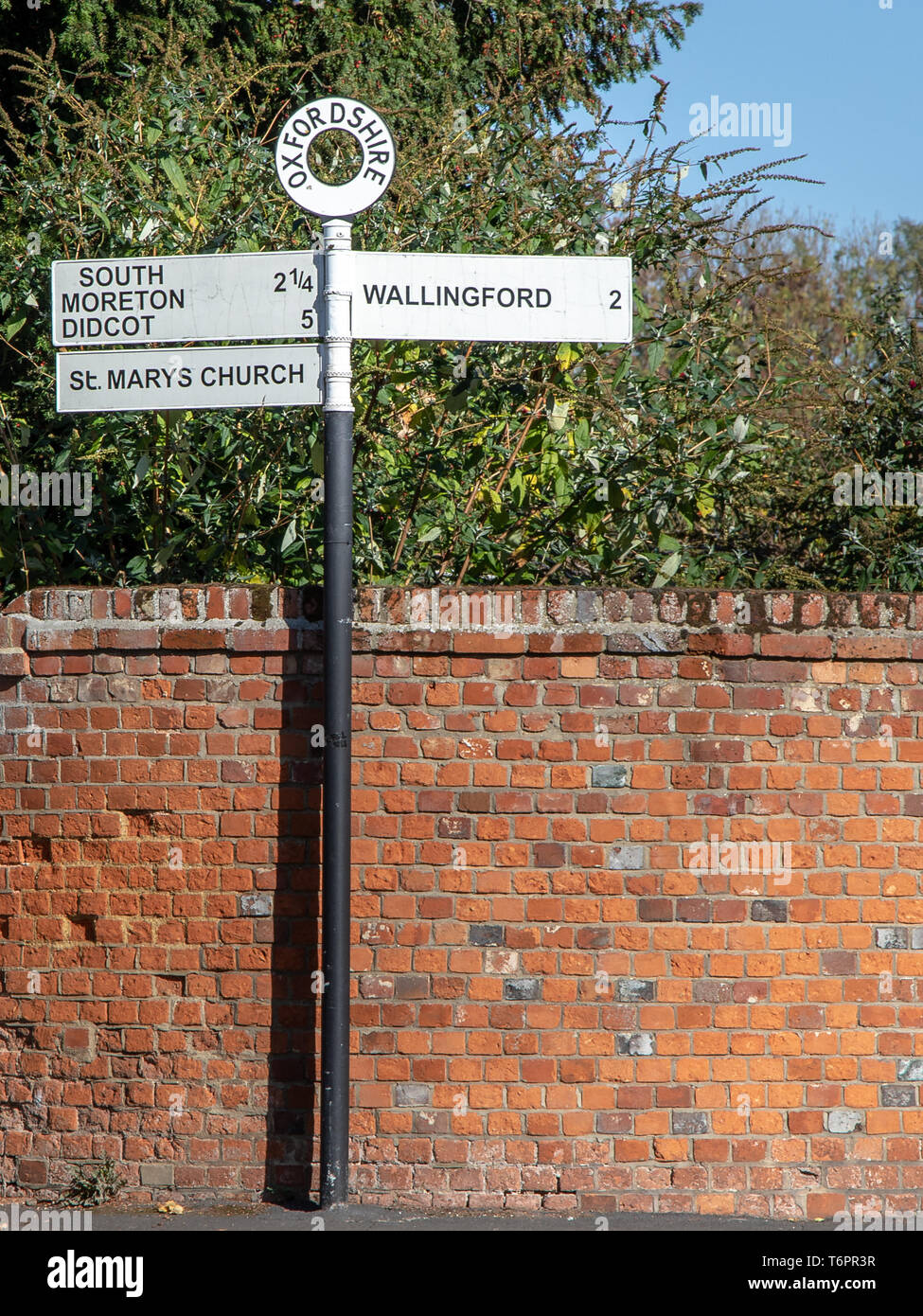 Road sign, Cholsey, South Oxfordshire, England, UK Stock Photo Alamy