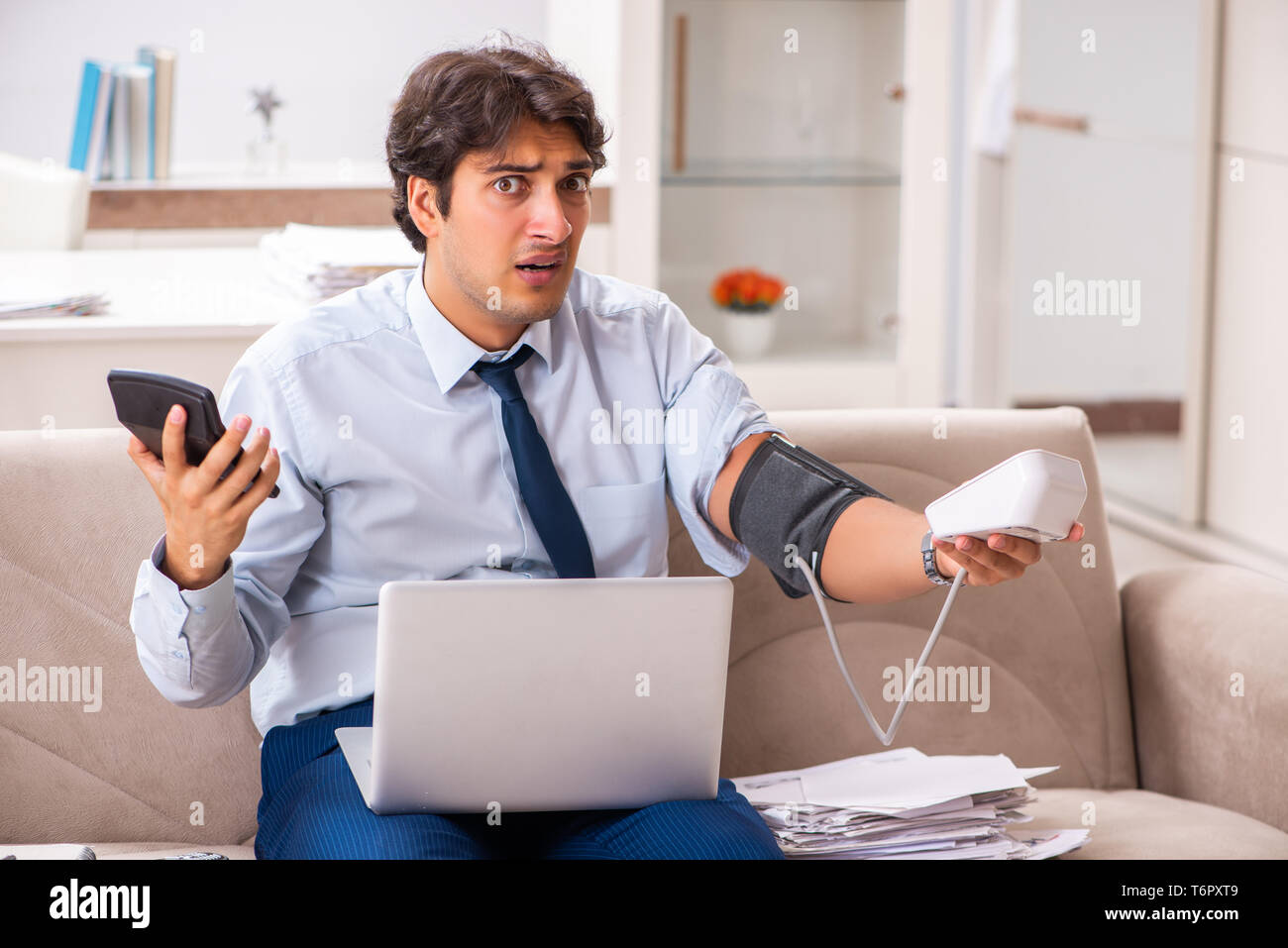 Hi pressure hi-res stock photography and images - Alamy
