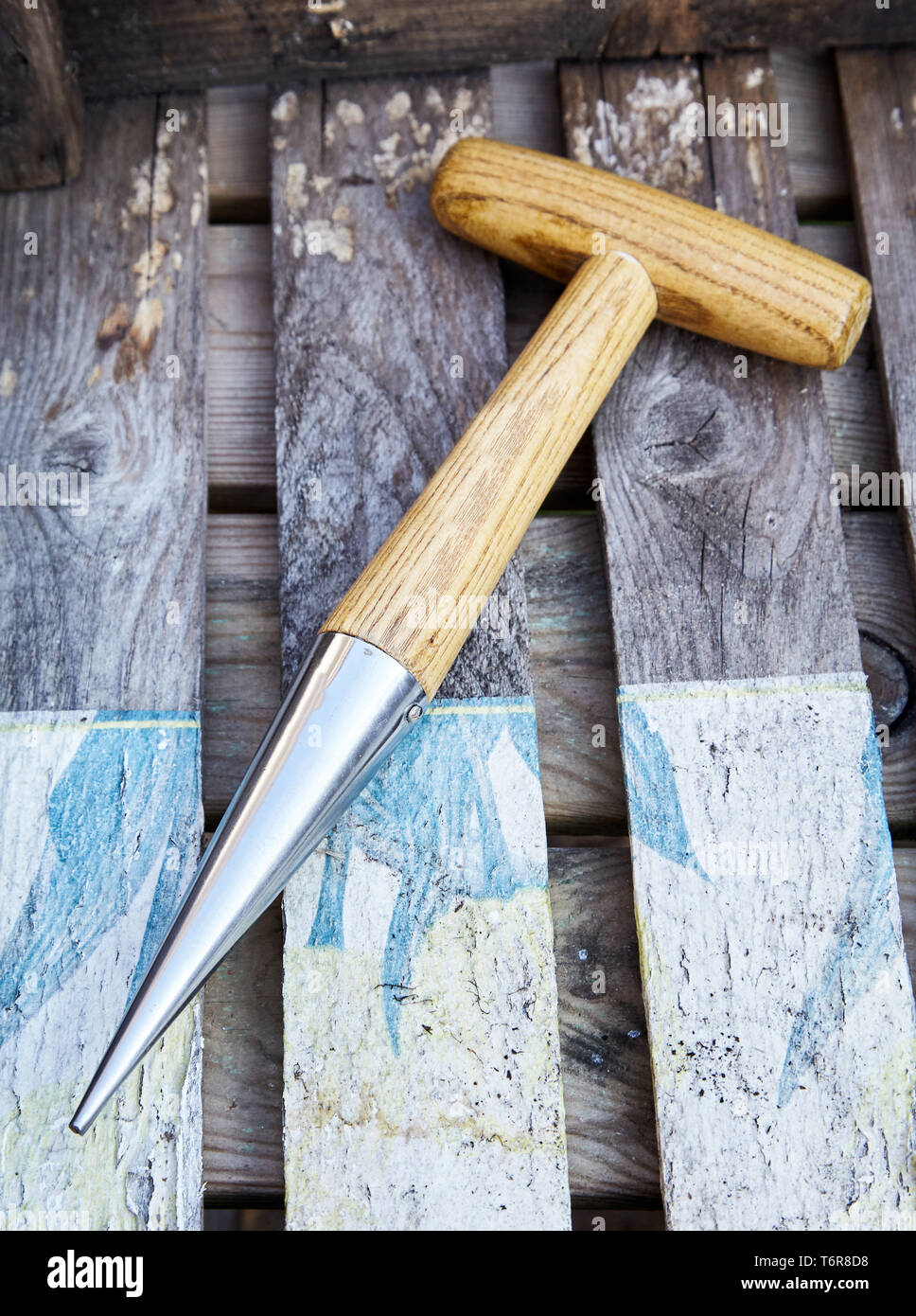 Wood planks slats high hi-res stock photography and images - Alamy