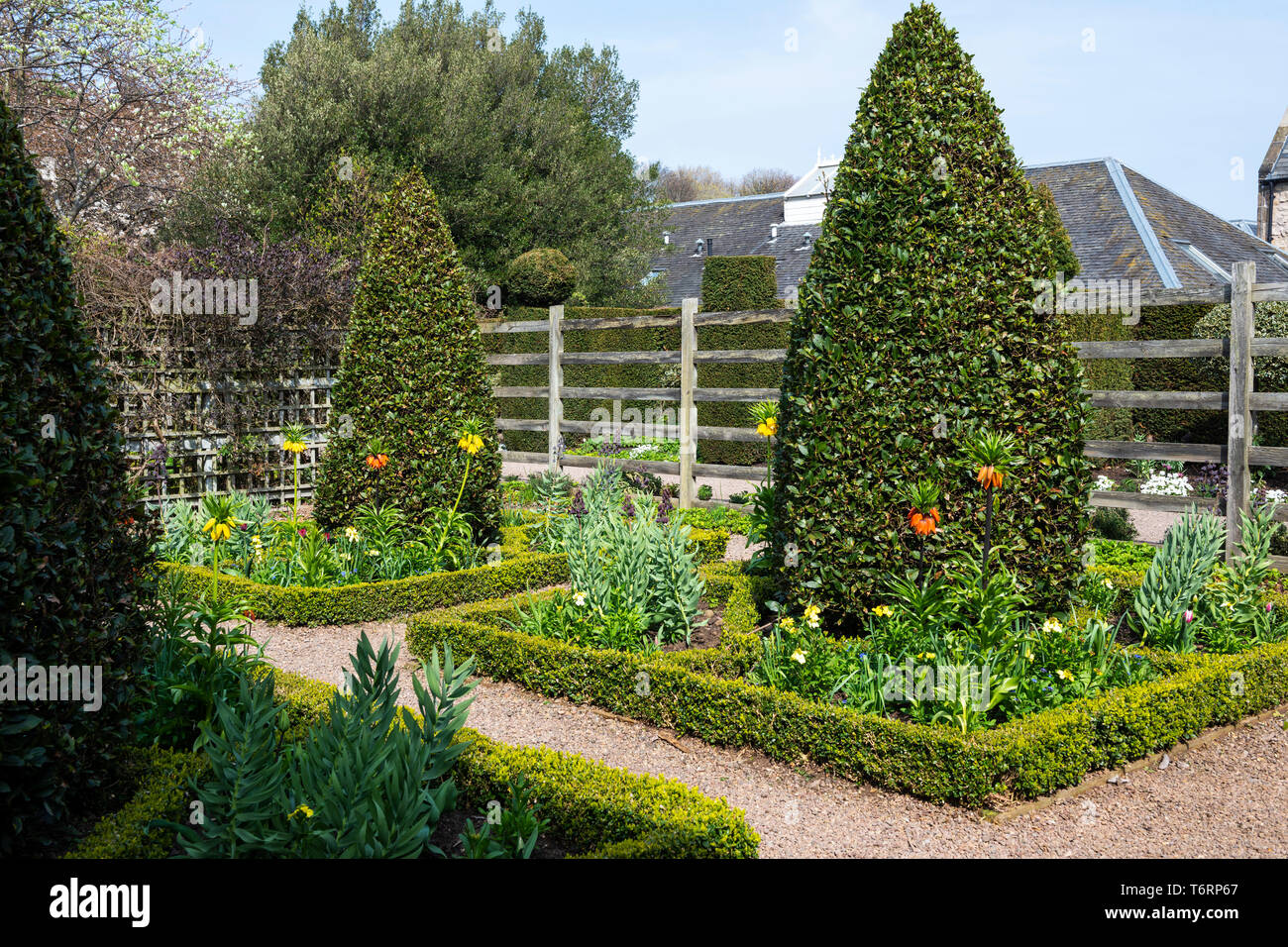 Dunbars close garden edinburgh hires stock photography and images Alamy