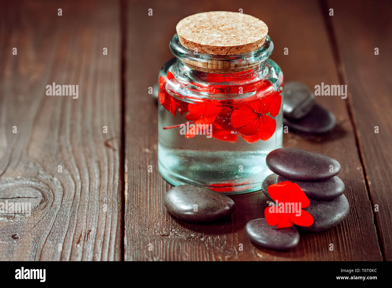 Hot stones japanese hi-res stock photography and images - Alamy