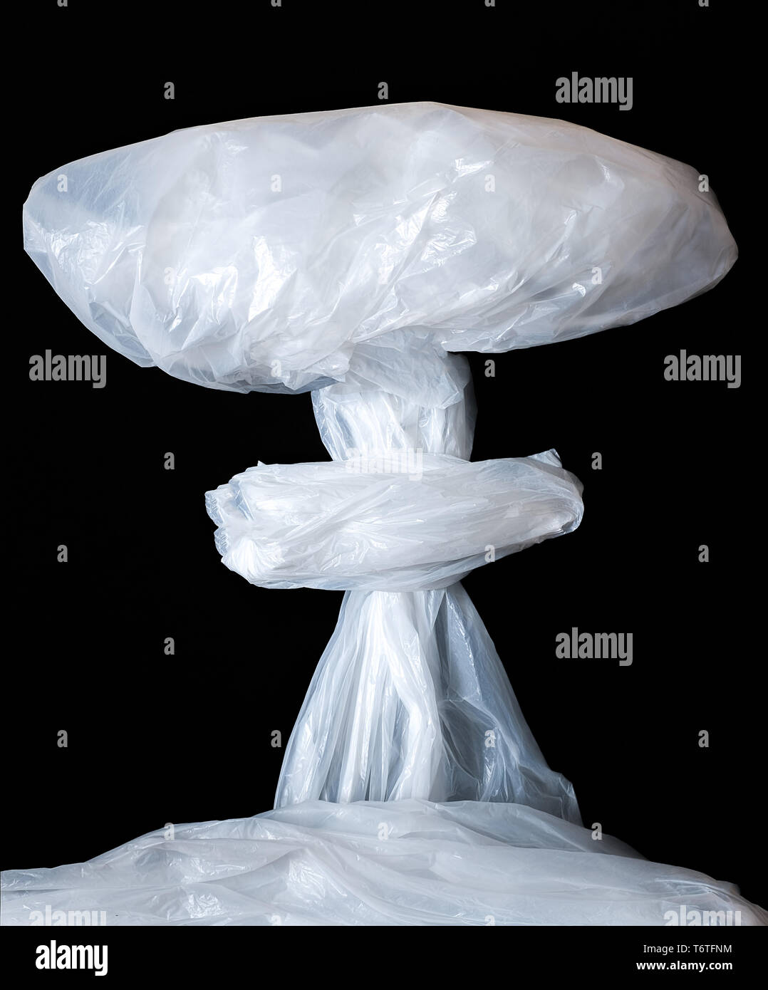 Bomb dump hires stock photography and images Alamy