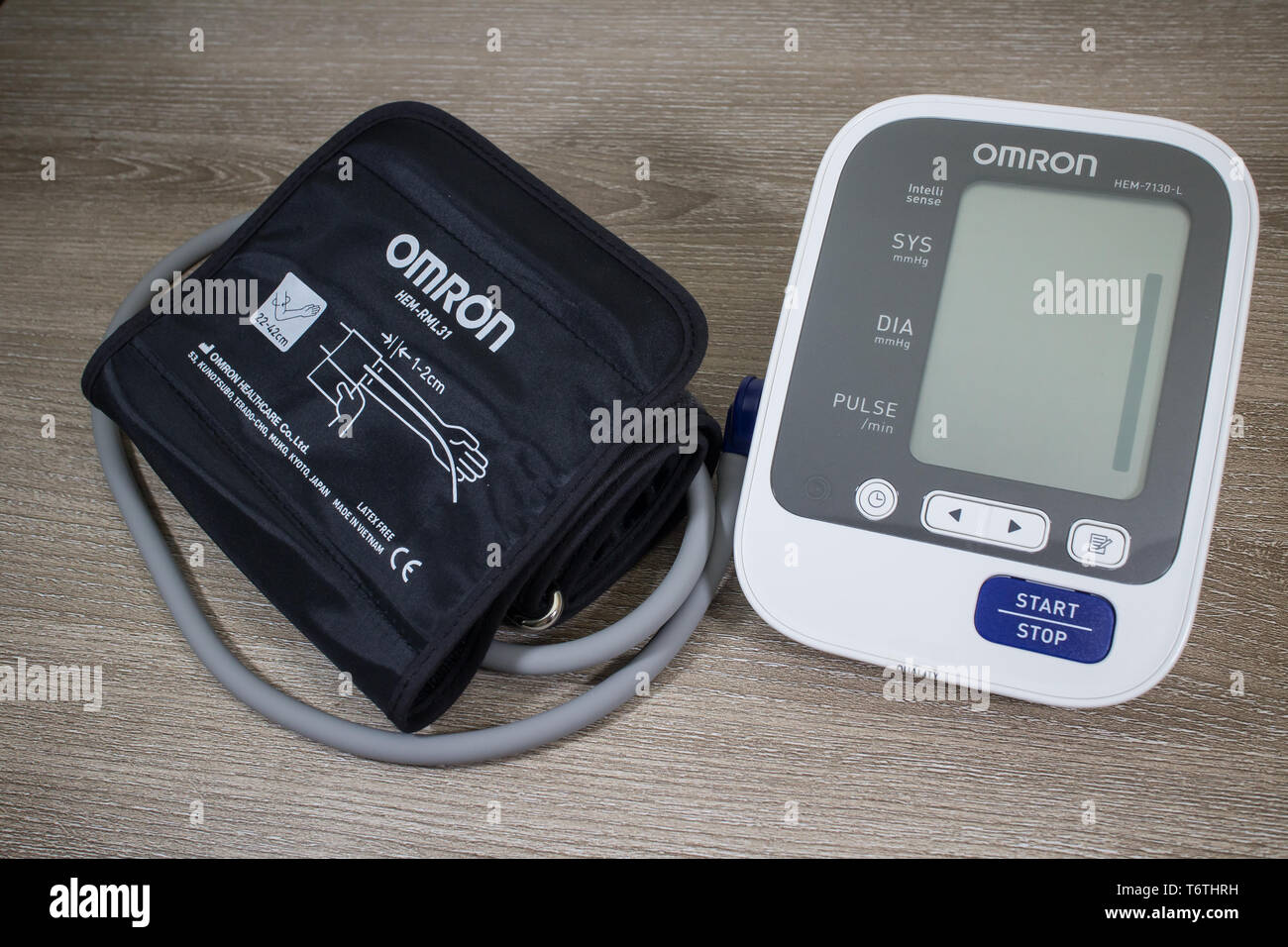 Omron blood monitor hi-res stock photography and images - Alamy