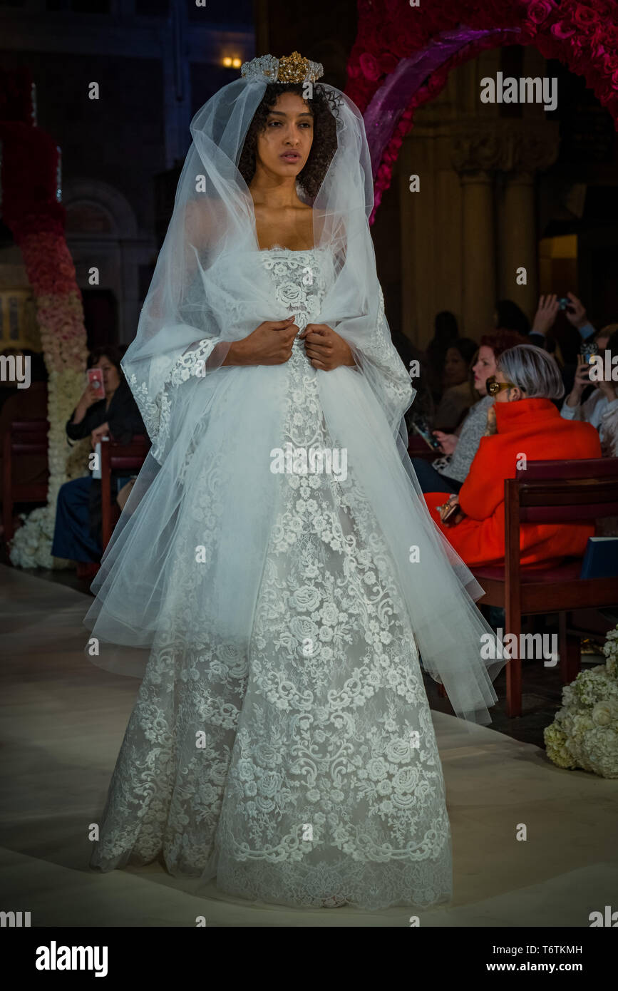 Reem acra hi-res stock photography and images - Page 13 - Alamy