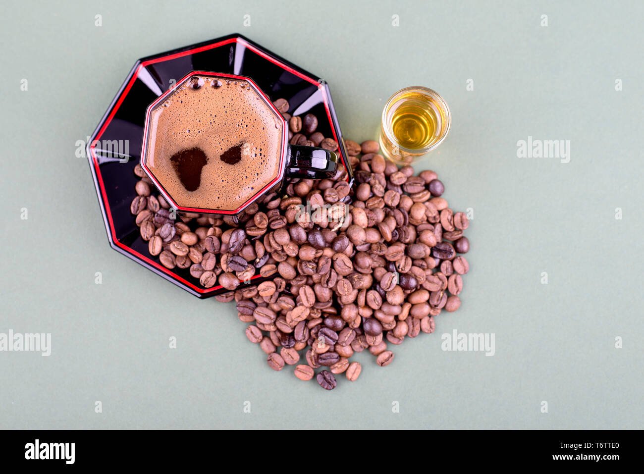 Coffee beans and alcohol drink Stock Photo Alamy
