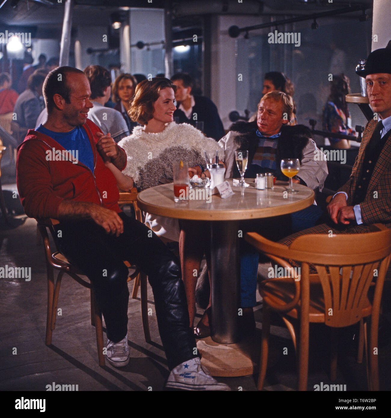Grand mit 3 Damen, Fernsehfilm, Deutschland 1985, Regie Frank Guthke