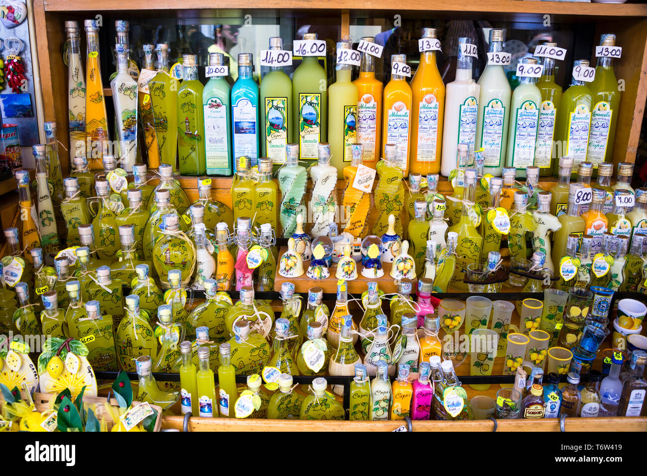 Souvenirs capri italy hires stock photography and images Alamy