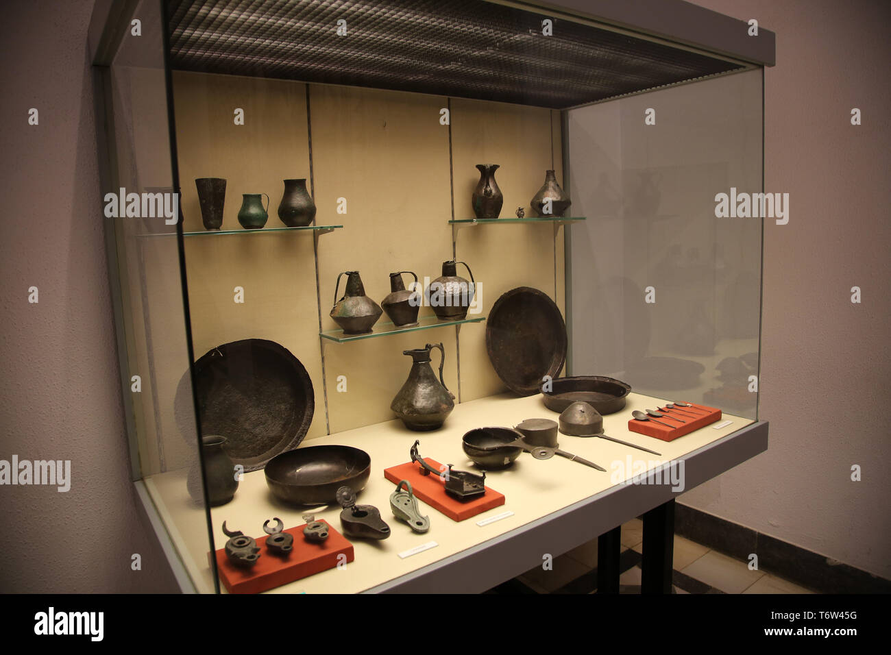 Roman era. Kitchen tools. Andalusia, Spain. Archaeological Museum of Seville. Spain. Stock Photo