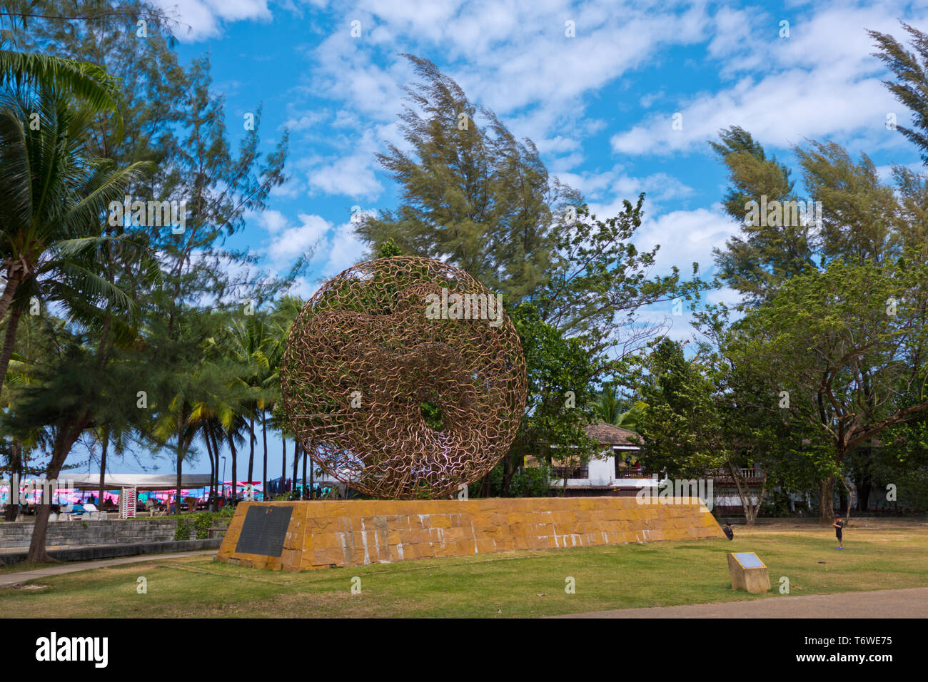Where is the tsunami memorial in thailand