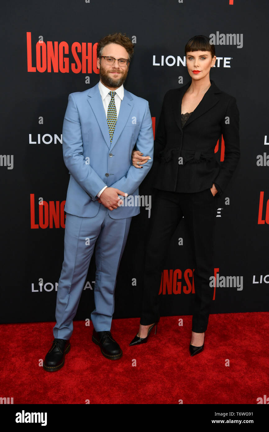 Seth Rogen And Charlize Theron Attend The Premiere Of Long Shot At Amc Lincoln Square Theater 