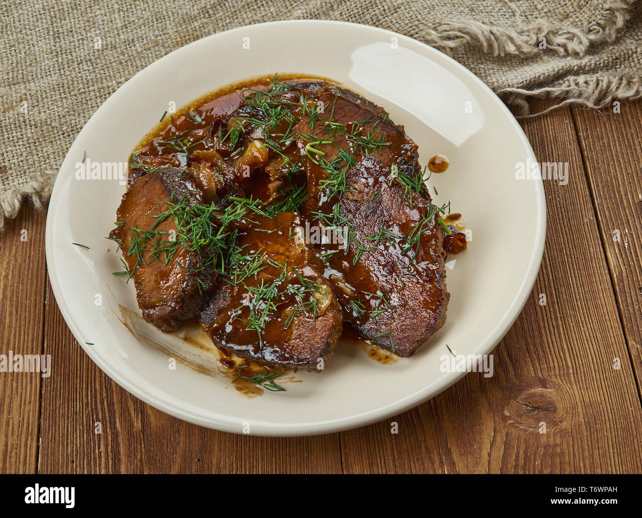 Balsamic Braised Beef Stock Photo Alamy