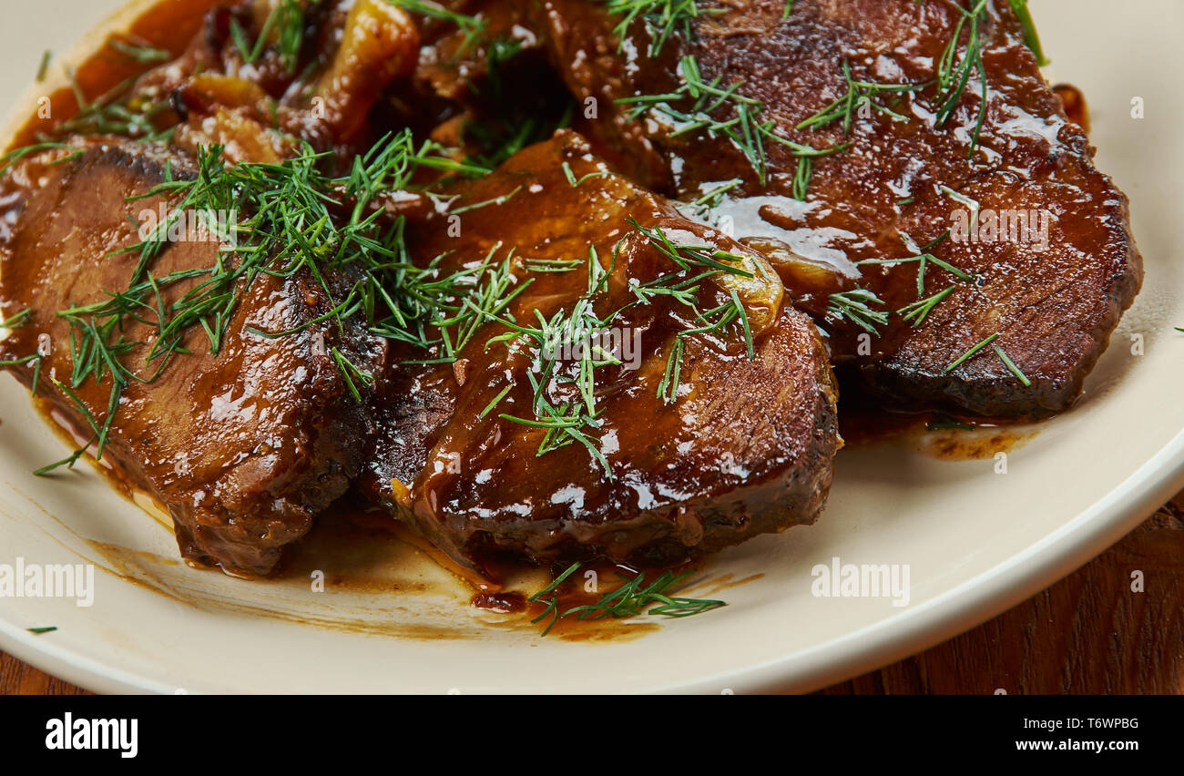 Balsamic Braised Beef Stock Photo Alamy